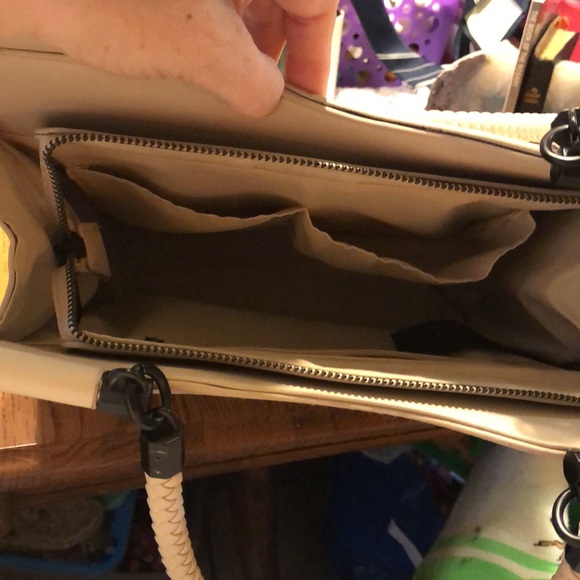 Badgley Mischka leather satchel - Picture 4 of 6